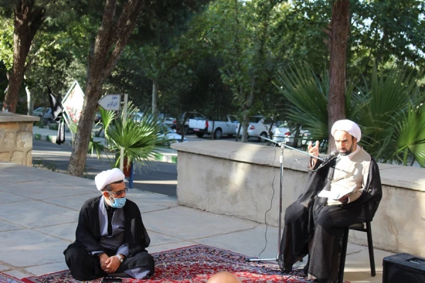 برگزاری مراسم زیارت عاشورا به مناسبت هفته دفاع مقدس