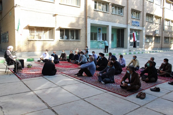 برگزاری مراسم زیارت عاشورا به مناسبت هفته دفاع مقدس