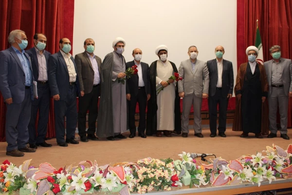 مراسم تکریم و معارفه مسئول جدید نهاد رهبری در دانشگاه فرهنگیان لرستان