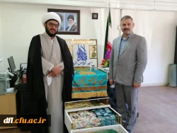 حضور خادمین مسجد مقدس جمکران به همراه پرچم متبرک مسجد در دانشگاه فرهنگیان 