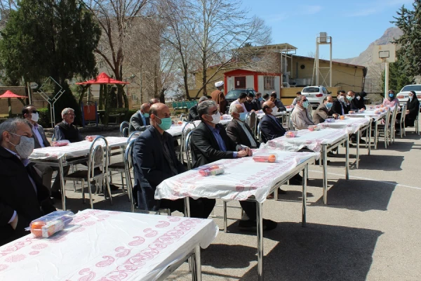 برگزاری مراسم یک درخت، یک زوج و یک شهید در پردیس علامه طباطبایی لرستان 