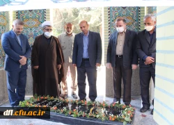 تجدید میثاق کارکنان پردیس  علامه طباطبایی در هفته تربیت بدنی با شهدا بر مزار شهید گمنام 