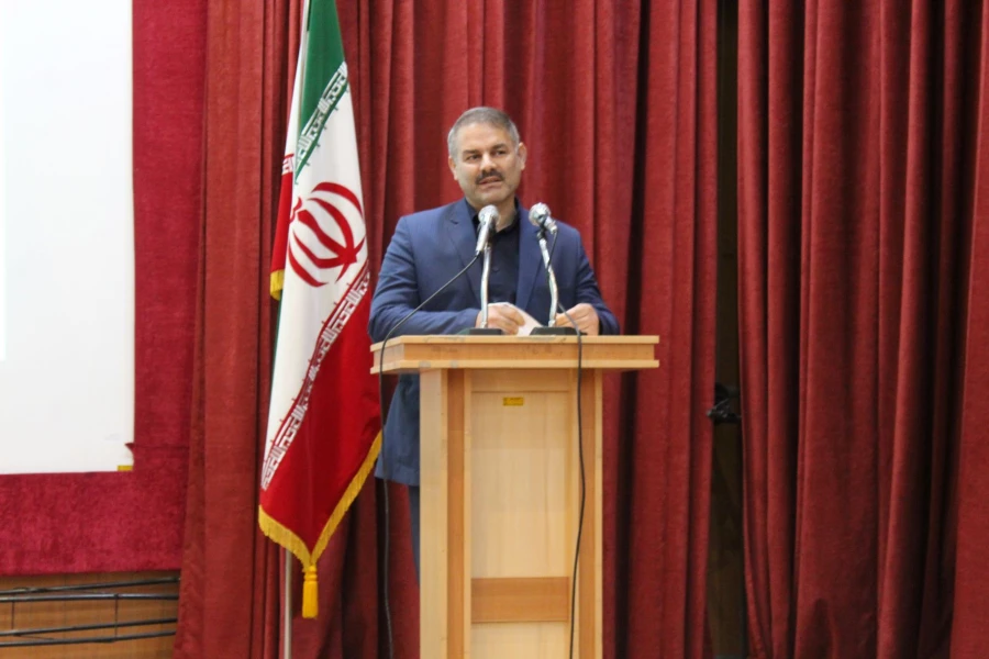 برگزاری کرسی آزاداندیشی دانشجویان پردیس علامه طباطبایی لرستان