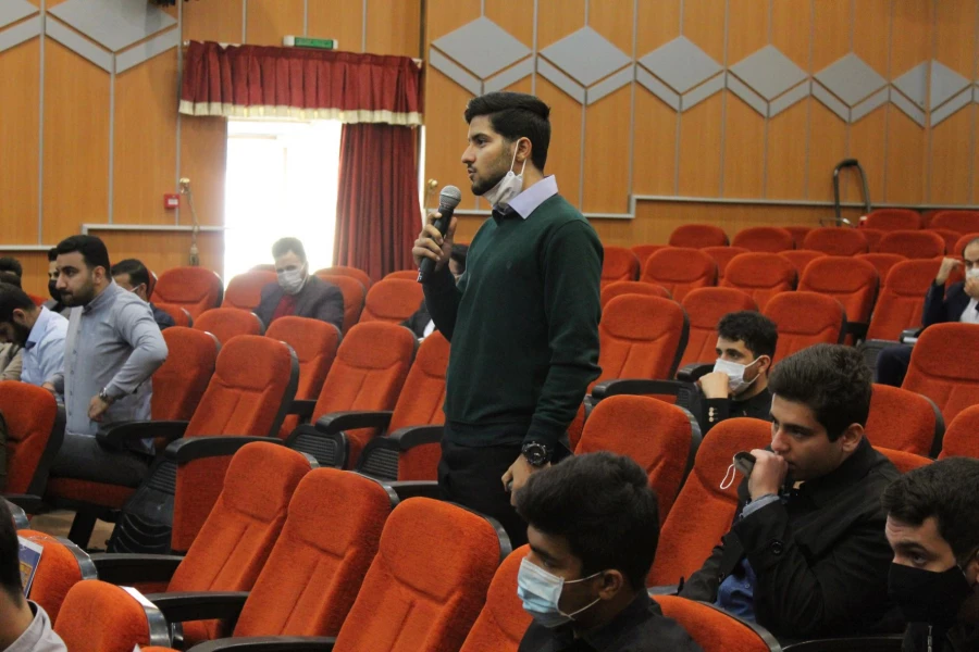 برگزاری کرسی آزاداندیشی دانشجویان پردیس علامه طباطبایی لرستان