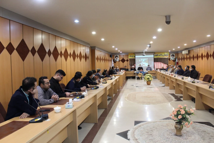 مراسم فرهنگی-پژوهشی گرامیداشت جشن شب یلدا و شاهنامه خوانی توسط کانون ادبیات فارسی 3