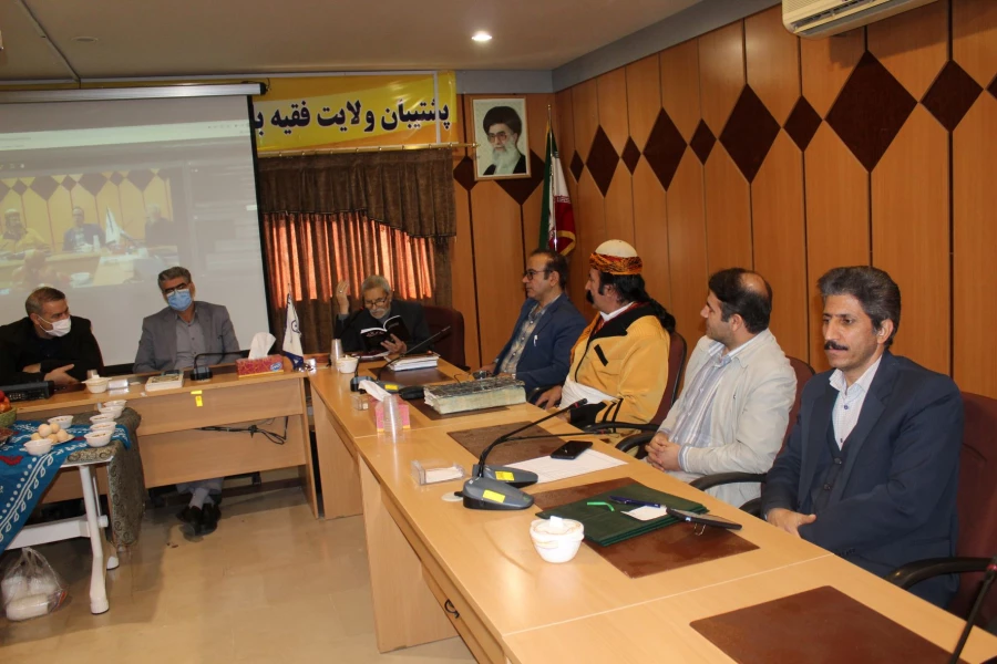 مراسم فرهنگی-پژوهشی گرامیداشت جشن شب یلدا و شاهنامه خوانی توسط کانون ادبیات فارسی 6