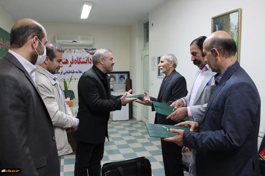 تقدیر و تشکر از شاعر گرانقدر استاد عزیز بیرانوند و استاد مجید توسلی زاده شاهنامه خوان کشوری 