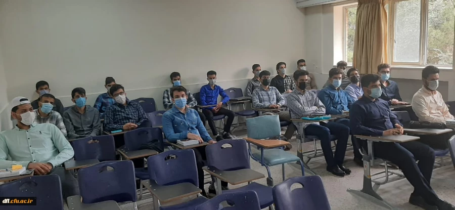 برگزاری کلاس های حضوری رشته های مختلف دانشگاه فرهنگیان پردیس علامه طباطبایی لرستان در ابتدای فروردین ماه ۱۴۰۱ به روایت تصویر: 12