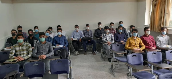 برگزاری کلاس های حضوری رشته های مختلف دانشگاه فرهنگیان پردیس علامه طباطبایی لرستان در ابتدای فروردین ماه ۱۴۰۱ به روایت تصویر: 6
