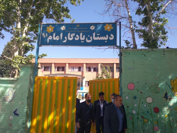 بازدید سرزده سرپرست دانشگاه فرهنگیان پردیس علامه طباطبایی لرستان از مدارس مجری کارورزی : 10