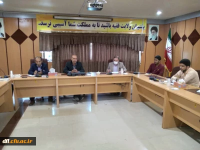 نشست صمیمی مسئولین پردیس علامه طباطبایی لرستان در هفته سراها و سلامت با دبیران انجمن های کانون ها و دبیران شورای صنفی و بسیج 