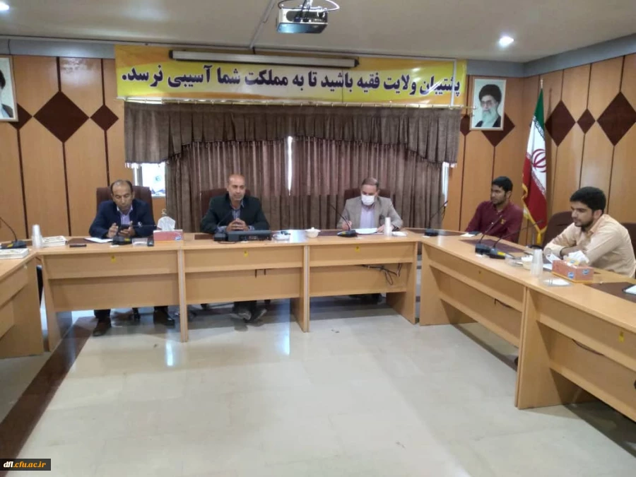 نشست صمیمی مسئولین پردیس علامه طباطبایی لرستان در هفته سراها و سلامت با دبیران انجمن های کانون ها و دبیران شورای صنفی و بسیج  2