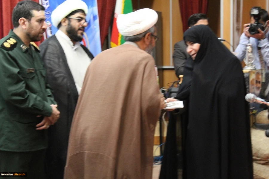 برگزاری اولین یادواره شهدای دانشجو معلم دانشگاه فرهنگیان لرستان به روایت تصویر 11