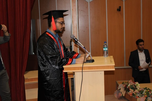 برگزاری جشن دانش آموختگی دانشجویان ورودی 1397 پردیس علامه طباطبایی لرستان : 13