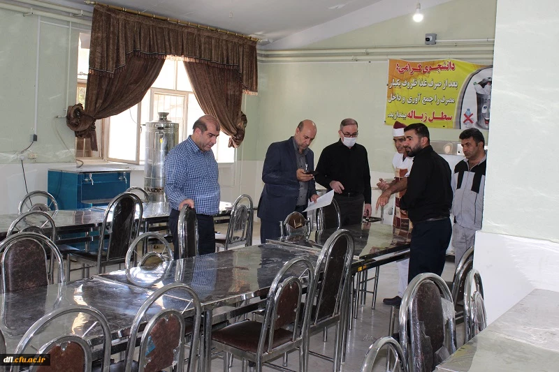 بازدید دکتر عربان، سرپرست مدیریت امورپردیس های دانشگاه فرهنگیان استان لرستان و مسئولین کمیته بهداشت و تغذیه جشنواره کشوری قرآن وعترت از سرا های دانشجویی ،سلف سرویس ،سوئیت وفضای محوطه پردیس علامه طباطبایی لرستان به روایت تصویر  3