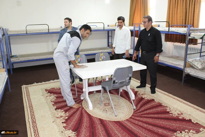 بازدید دکتر عربان، سرپرست مدیریت امورپردیس های دانشگاه فرهنگیان استان لرستان و مسئولین کمیته بهداشت و تغذیه جشنواره کشوری قرآن وعترت از سرا های دانشجویی ،سلف سرویس ،سوئیت وفضای محوطه پردیس علامه طباطبایی لرستان به روایت تصویر  7