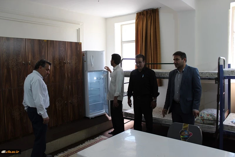 بازدید دکتر عربان، سرپرست مدیریت امورپردیس های دانشگاه فرهنگیان استان لرستان و مسئولین کمیته بهداشت و تغذیه جشنواره کشوری قرآن وعترت از سرا های دانشجویی ،سلف سرویس ،سوئیت وفضای محوطه پردیس علامه طباطبایی لرستان به روایت تصویر  11