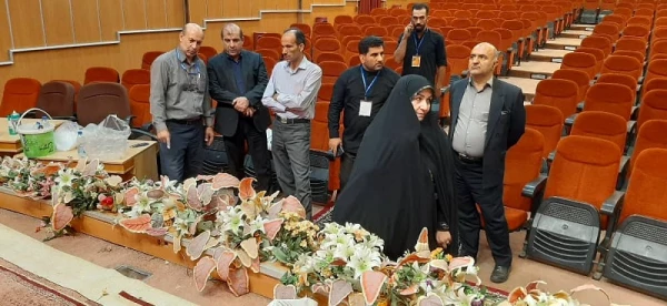 بازدید خانم دکتر موسوی مدیرکل فرهنگی واجتماعی،دکتر معماریان معاونت مدیرکل فرهنگی واجتماعی دانشگاه فرهنگیان کشور و دکتر شجاع عربان سرپرست مدیریت دانشگاه فرهنگیان استان لرستان ازفضاسازی محل برگزاری سی و دومین جشنواره قرآن وعترت دانشجو معلمان سراسر کشور در د