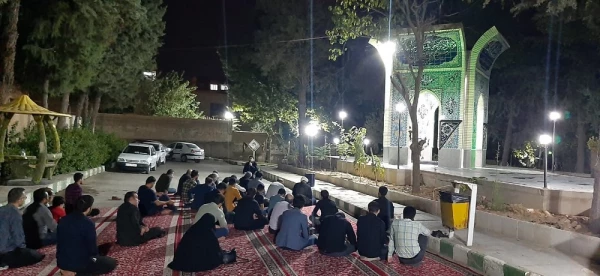 بازدید دانشجو معلمان شرکت کننده در سی و دومین جشنواره کشوری قرآن و عترت از دریاچه کیو خرم آباد : 11