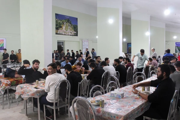 بازدید دانشجو معلمان شرکت کننده در سی و دومین جشنواره کشوری قرآن و عترت از دریاچه کیو خرم آباد : 15