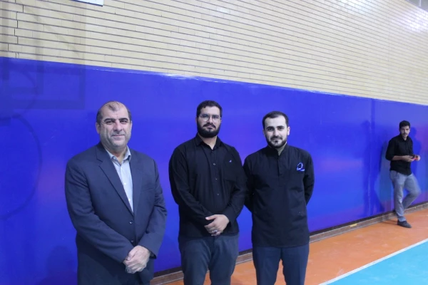 بازدید دانشجو معلمان شرکت کننده در سی و دومین جشنواره کشوری قرآن و عترت از دریاچه کیو خرم آباد : 19