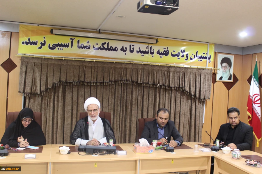 جلسه کارشناسان فرهنگی استان های شرکت کننده در سی ودومین جشنواره کشوری قرآن وعترت : 2