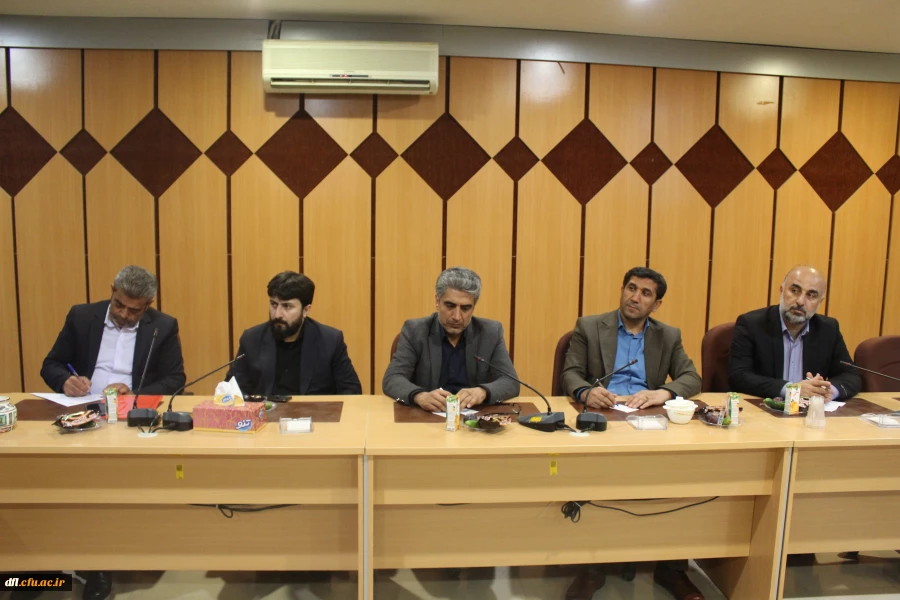 جلسه کارشناسان فرهنگی استان های شرکت کننده در سی ودومین جشنواره کشوری قرآن وعترت : 6