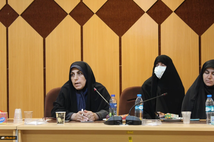 با حضور رئیس دفتر نهاد نمایندگی مقام معظم رهبری در دانشگاه فرهنگیان برگزار گردید   11