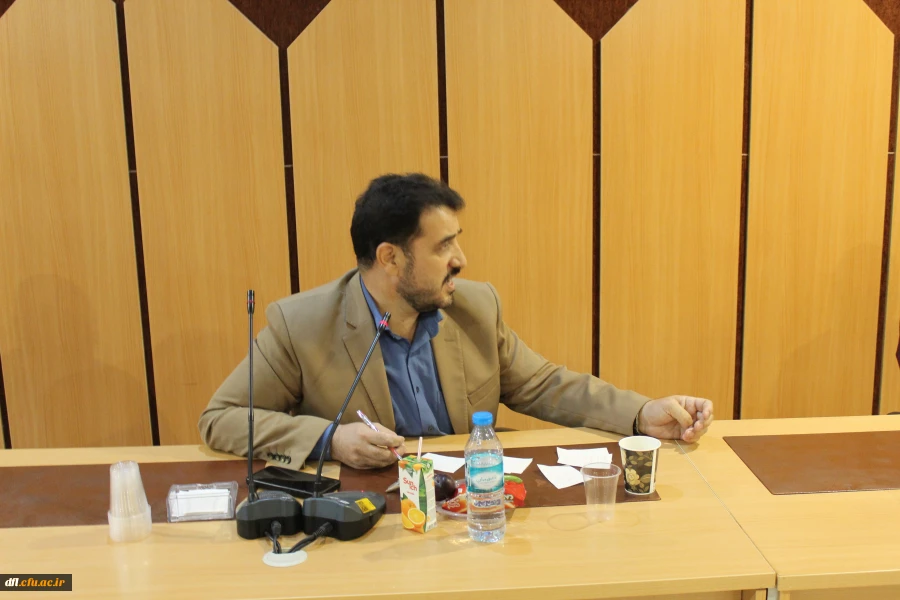 با حضور رئیس دفتر نهاد نمایندگی مقام معظم رهبری در دانشگاه فرهنگیان برگزار گردید   14