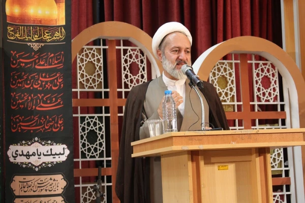 مسئول دفتر نهاد نمایندگی مقام معظم رهبری در دانشگاه فرهنگیان عنوان کرد : 7