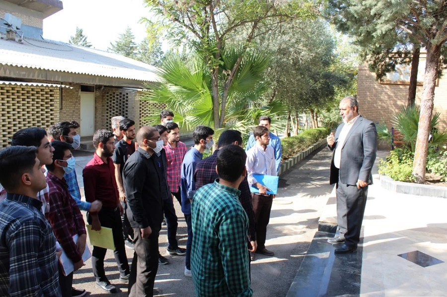 بازدید از محل ثبت نام و پذیرش حضوری پذیرفته شدگان 1401 4