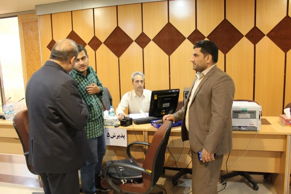 بازدید از محل ثبت نام و پذیرش حضوری پذیرفته شدگان 1401 6