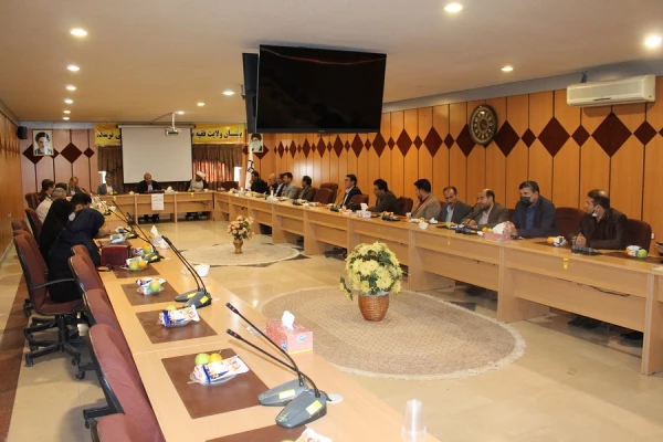 برگزاری نشست تخصصی و هم اندیشی اساتید آموزشی :  2