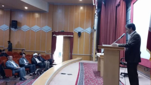 به مناسبت هفته کتاب و کتاب خوانی برگزار گردید: 3