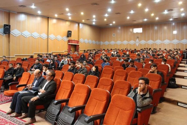 برگزاری جلسه توجیهی دانشجو معلمان ورودی ۱۴۰۱  درحوزه امور دانشجویی: 3