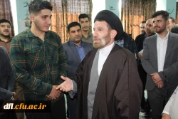 نماینده ولی فقیه در استان لرستان بیان کرد: 7