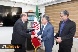 تجلیل از اساتید و کارکنان جانباز دانشگاه فرهنگیان لرستان 5