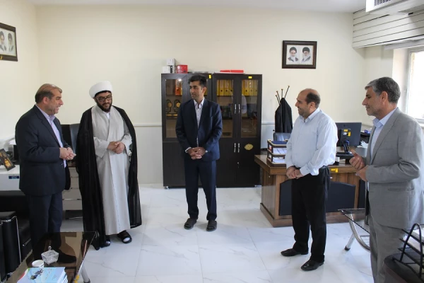 تبریک سال نو سرپرست دانشگاه فرهنگیان لرستان به کارکنان