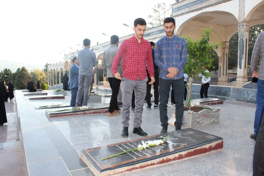 مراسم ضیافت شهدا در ماه رمضان 6