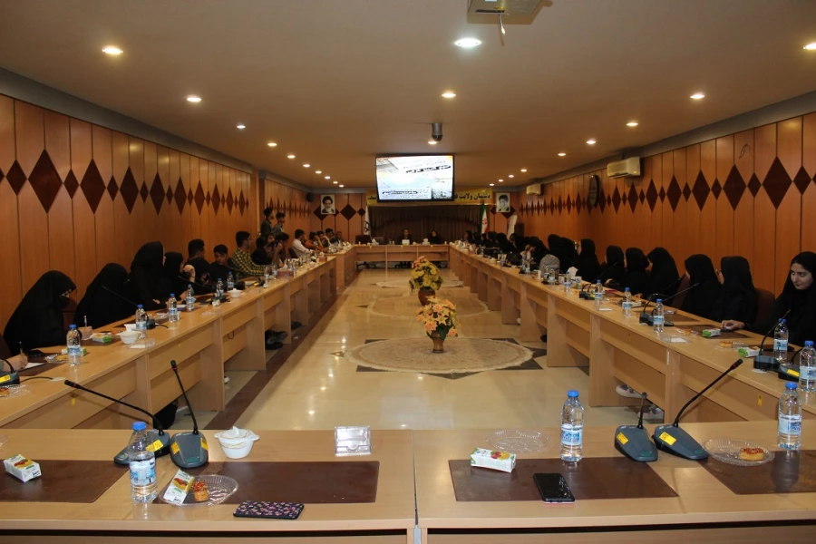 نشست سه گانه انجمن های تاریخ دانشگاه فرهنگیان و دانشگاه لرستان 3