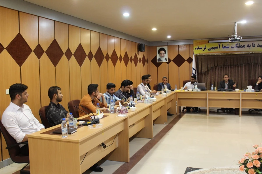 نشست سه گانه انجمن های تاریخ دانشگاه فرهنگیان و دانشگاه لرستان 4