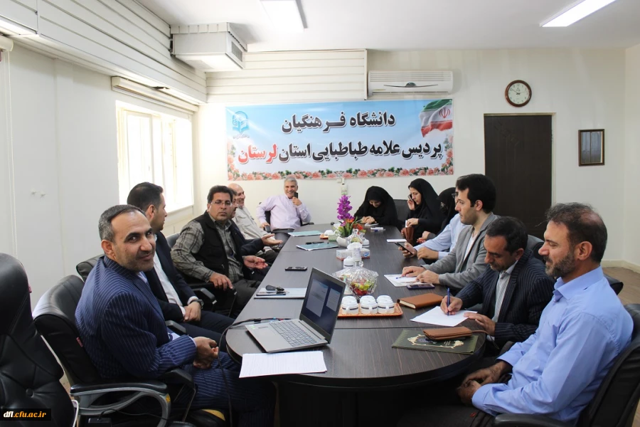 کارگاه علمی توانمند سازی اعضای هیات علمی و اساتید 2