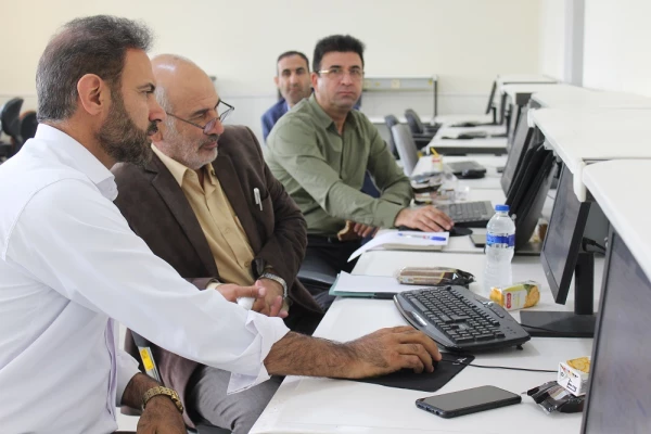 کارگاه توانمند سازی اعضای هیات علمی و اساتید 2