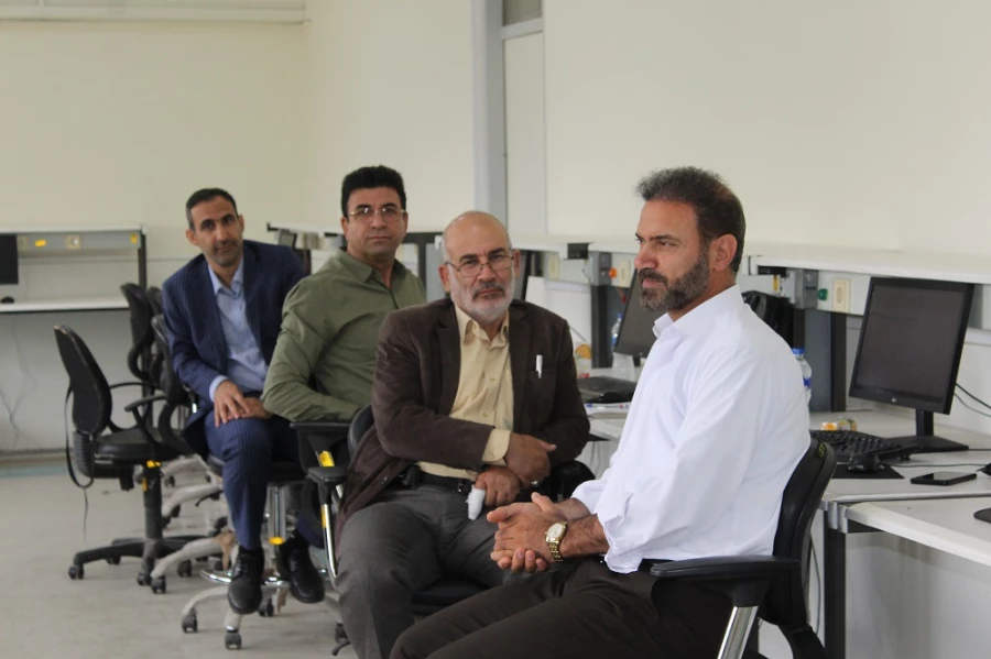 کارگاه توانمند سازی اعضای هیات علمی و اساتید 6