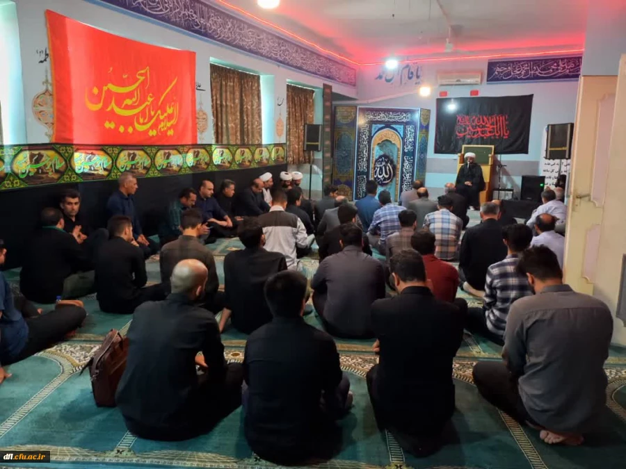 مراسم عزاداری در مسجد پردیس علامه طباطبایی برگزار شد. 2